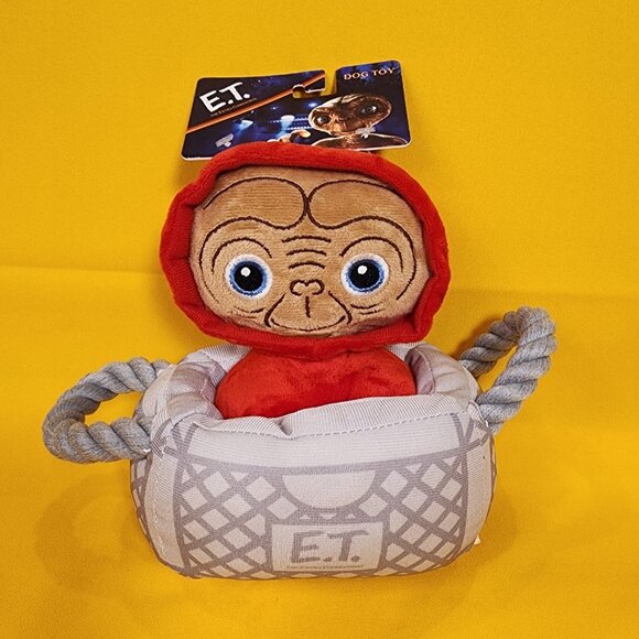 E.T. Basket Plush Dog Cat Toy Squeaks Extra Terrestrial Steven Spielberg E.T NEW - Picture 3 of 10